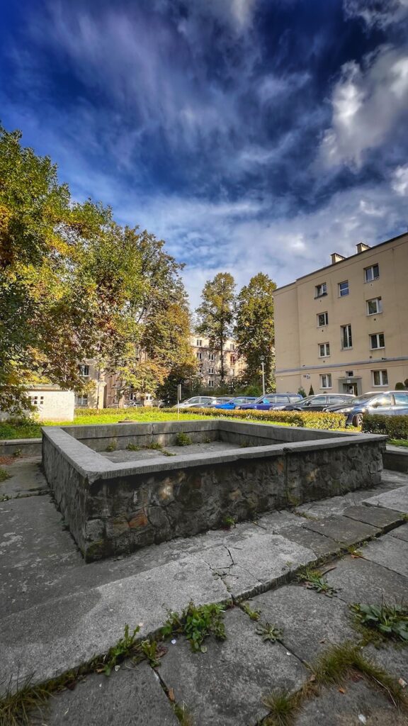 Fontanna na os. Szkolnym 31 – przetarg na remont